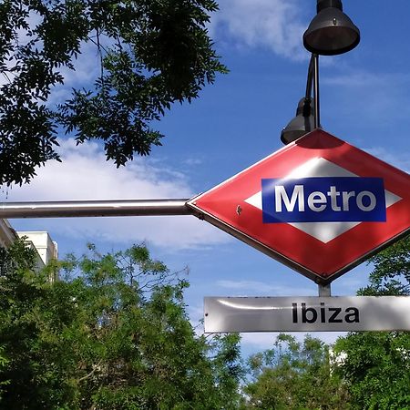 מדריד Apartamento Exterior En Parque Del Retiro- Ibiza Dc מראה חיצוני תמונה